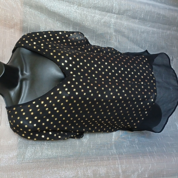 Bobeau Polka Dot Top, high low - Picture 1 of 4